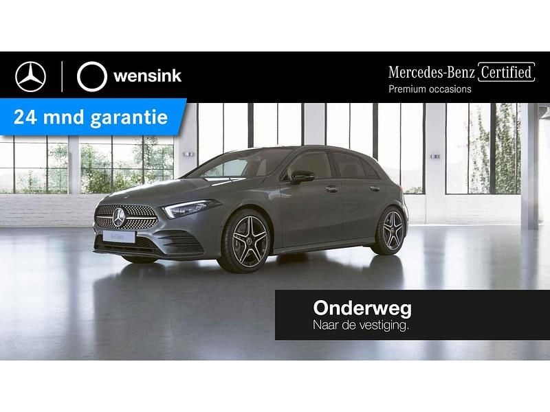 Grijs Occasion 2022 Mercedes A250 Business Hatchback | € 28.850 (Eerlijke prijs) - Afbeelding 1/4