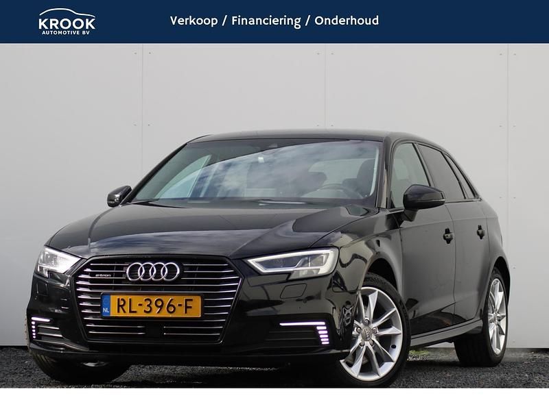 Zwart Gebruikt 2017 Audi A3 Sport Hatchback | € 11.900 (Goede deal) - Afbeelding 1/3
