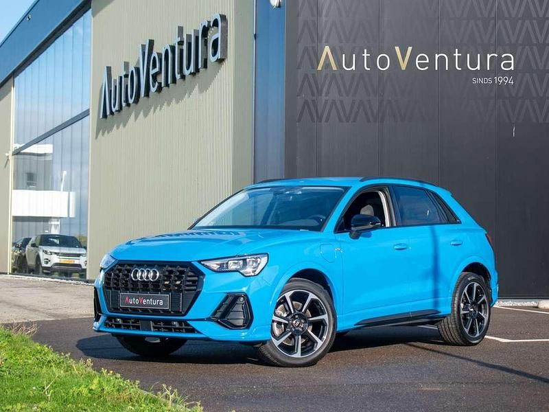 Blauwturboblauw Gebruikt 2022 Audi Q3 S-Line SUV | € 34.750 (Super prijs) - Afbeelding 1/4