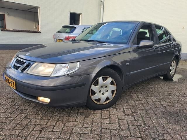 Grijs Gebruikt 2006 Saab 9-5 Sedan | € 800 - Afbeelding 1/4
