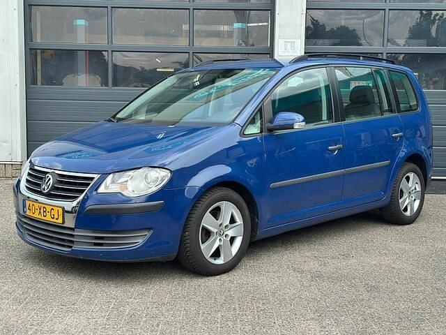 Blauw Occasion 2007 VW Touran MPV | € 2.950 (Eerlijke prijs) - Afbeelding 1/4