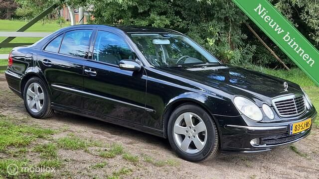 Zwart Gebruikt 2006 Mercedes E270 Avantgarde Sedan | € 8.999 - Afbeelding 1/4