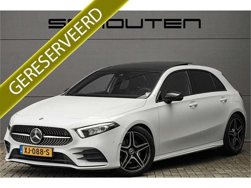 Wit Gebruikt 2019 Mercedes A200 Business Hatchback | € 24.400 (Eerlijke prijs) - Afbeelding 1/3