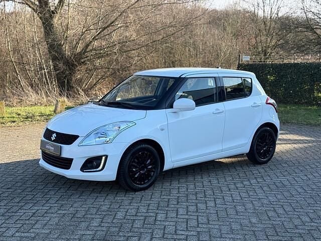 Occasion Suzuki Swift Style 90 PK (66 kW) 2016 Wit (metallic) Hatchback