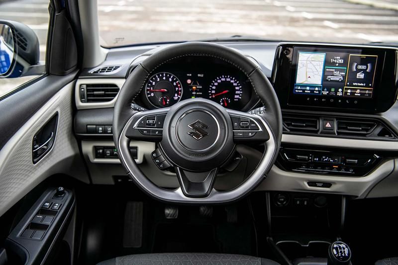 Occasion Suzuki Swift 2026 Blauw Hatchback