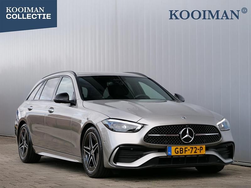 Grijs Gebruikt 2024 Mercedes C200 AMG line Stationwagen | € 49.750 (Iets duurder) - Afbeelding 1/4