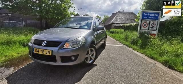 Grijs Gebruikt 2006 Suzuki SX4 Exclusive MPV | € 3.200 (Iets duurder) - Afbeelding 1/4