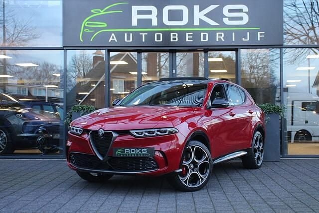 Rood Occasion 2023 Alfa Romeo Tonale Edizione Speciale SUV | € 33.950 (Eerlijke prijs) - Afbeelding 1/4