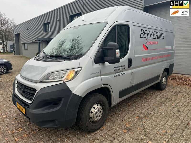 Zilver Gebruikt 2018 Fiat Ducato Van | € 8.345 (Goede deal) - Afbeelding 1/2