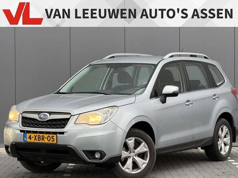 Grijs (metallic) Occasion 2014 Subaru Forester SUV | € 15.448 (Goede deal) - Afbeelding 1/3