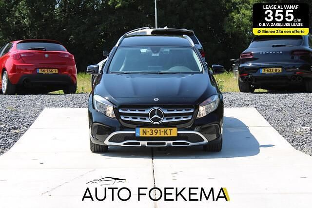 Zwart Gebruikt 2018 Mercedes GLA200 Business SUV | € 21.950 (Eerlijke prijs) - Afbeelding 1/4