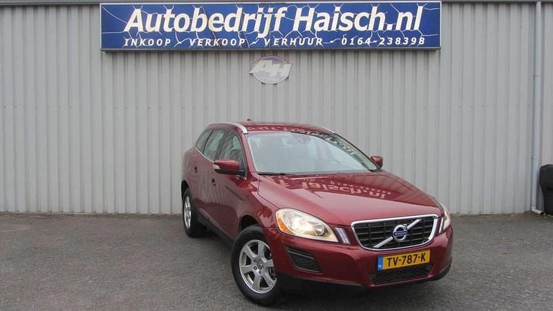 Rood Gebruikt 2011 Volvo XC60 SUV | € 12.950 (Eerlijke prijs) - Afbeelding 1/4