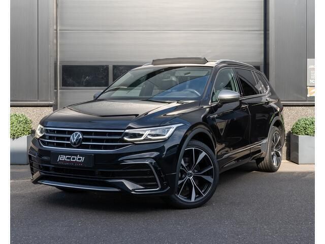 Zwart Gebruikt 2022 VW Tiguan Allspace Pro SUV | € 43.950 (Eerlijke prijs) - Afbeelding 1/4