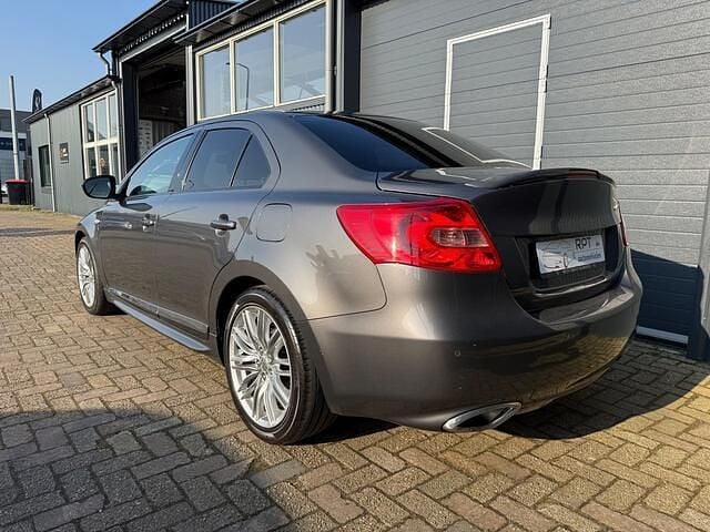 Occasion Suzuki Kizashi Sport 178 PK (130 kW) 2011 Grijs (metallic) Sedan