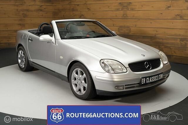 Grijs Gebruikt 1999 Mercedes SLK230 Cabriolet | € 6.000 (Goede deal) - Afbeelding 1/4