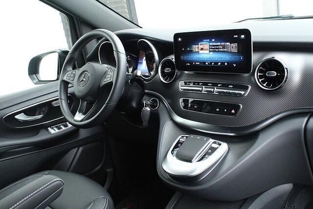Occasion Mercedes V250 AMG 190 PK (139 kW) 2023 Zwart MPV