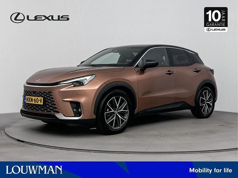 Oranje Gebruikt 2024 Lexus LBX SUV | € 41.950 (Eerlijke prijs) - Afbeelding 1/4