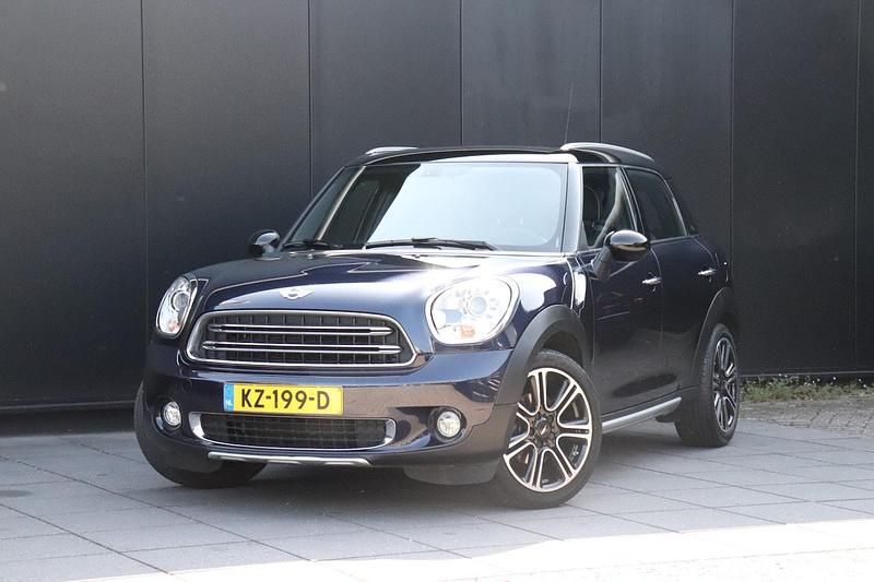 Blauw (metallic) Occasion 2017 Mini Cooper Countryman Pepper SUV | € 14.850 (Eerlijke prijs) - Afbeelding 1/4