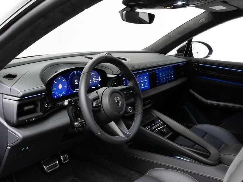 Nieuw Porsche Macan Turbo 430 kW (585 PK) 2025 Zwart SUV