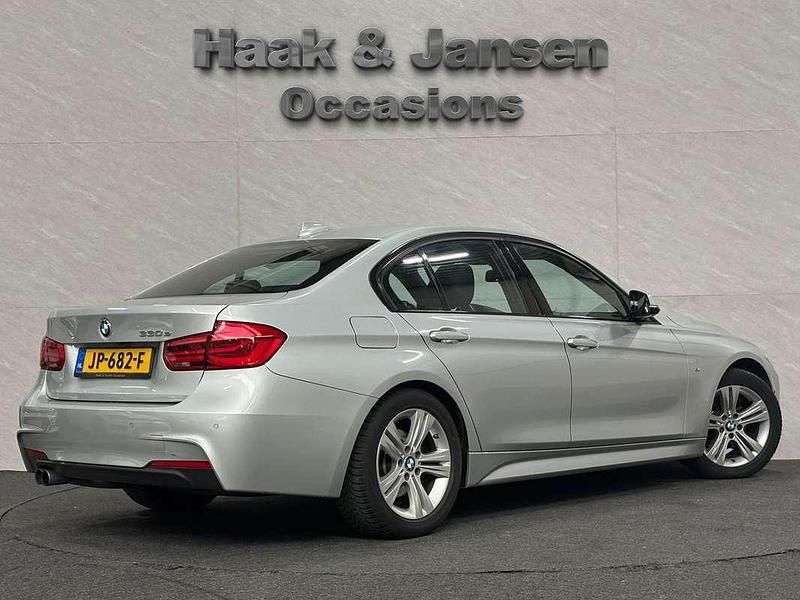 Occasion BMW 330e Executive 184 PK (135 kW) 2016 Grijs Sedan