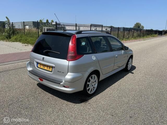Occasion Peugeot 206 Quiksilver 109 PK (80 kW) 2003 Grijs Stationwagen