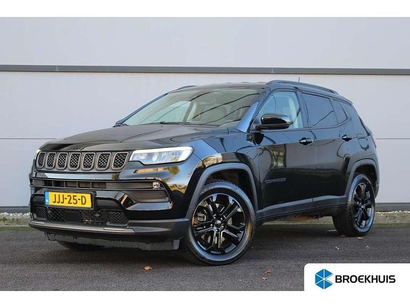 Zwart Gebruikt 2022 Jeep Compass Limited SUV | € 25.650 (Goede deal) - Afbeelding 1/4