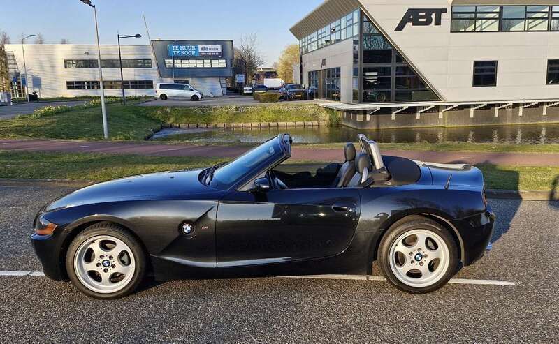Zwart Gebruikt 2005 BMW Z4 Cabriolet | € 7.495 (Iets duurder) - Afbeelding 1/4
