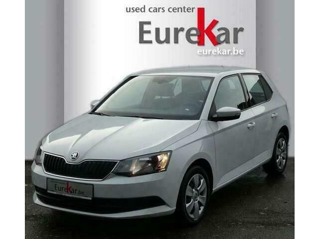 Wit Gebruikt 2017 Skoda Fabia Ambition Hatchback | € 11.990 (Duur) - Afbeelding 1/4