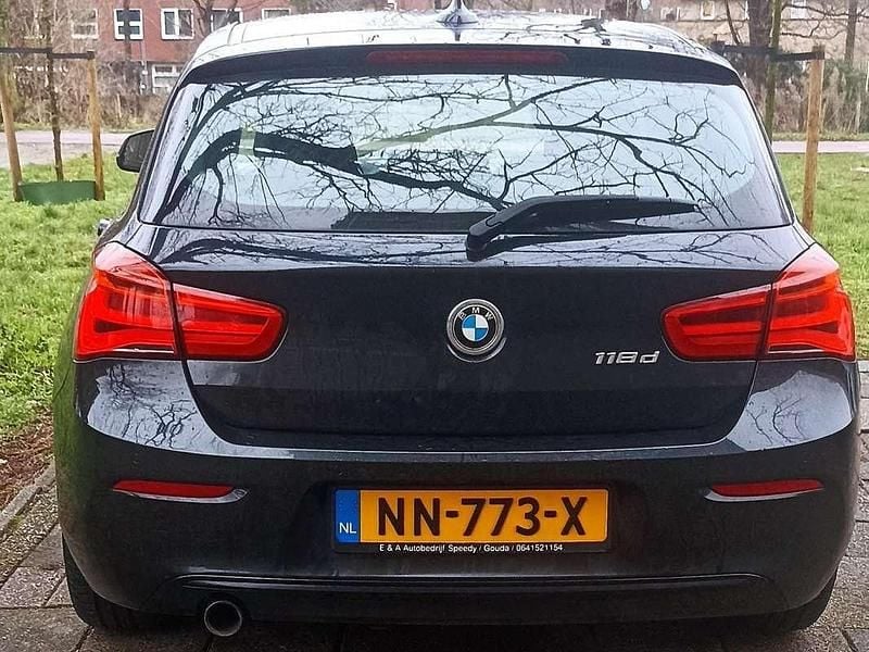Occasion 2017 BMW 118 Executive Hatchback | € 9.990 (Super prijs) - Afbeelding 1/4