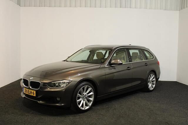 Occasion BMW 320 Executive 184 PK (135 kW) 2013 Bruin Stationwagen