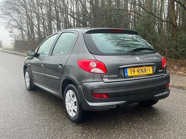 Occasion Peugeot 206+ 73 PK (53 kW) 2011 Grijs Hatchback