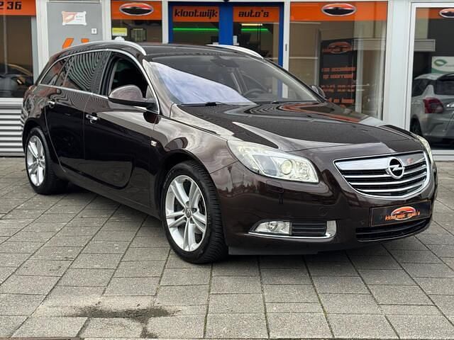 Occasion Opel Insignia Cosmo 140 PK (102 kW) 2012 Bruin Stationwagen
