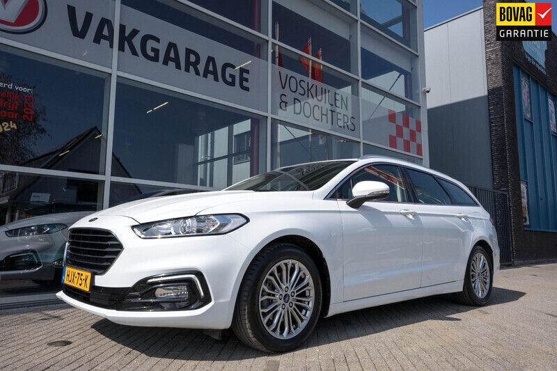 Wit Gebruikt 2022 Ford Mondeo Titanium Stationwagen | € 27.950 (Eerlijke prijs) - Afbeelding 1/4