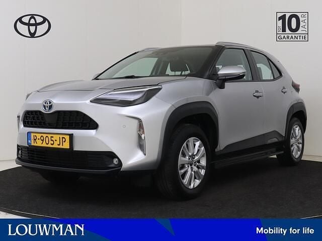 Grijs Gebruikt 2022 Toyota Yaris Cross Active SUV | € 24.950 (Goede deal) - Afbeelding 1/4