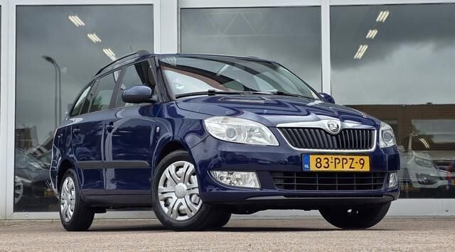Blauw Gebruikt 2011 Skoda Fabia Ambition Stationwagen | € 2.394 (Goede deal) - Afbeelding 1/4