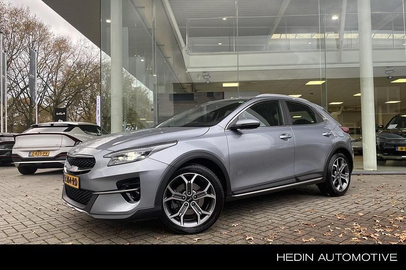 Grijs Gebruikt 2021 Kia XCeed SUV | € 19.750 (Eerlijke prijs) - Afbeelding 1/4