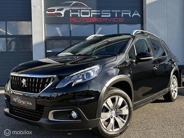 Zwart Gebruikt 2019 Peugeot 2008 Signature Sky SUV | € 9.945 (Eerlijke prijs) - Afbeelding 1/4