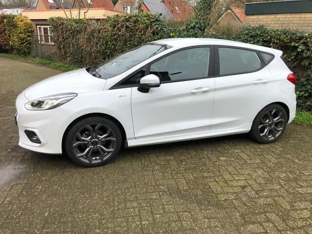 Wit Gebruikt 2021 Ford Fiesta ST-Line Hatchback | € 16.400 (Eerlijke prijs) - Afbeelding 1/4