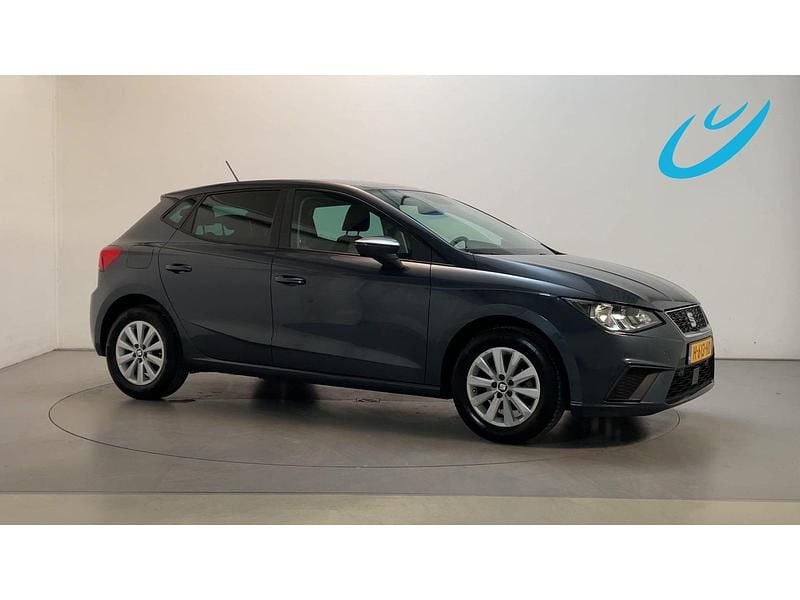 Grijs Occasion 2020 Seat Ibiza Business Hatchback | € 12.750 (Goede deal) - Afbeelding 1/3