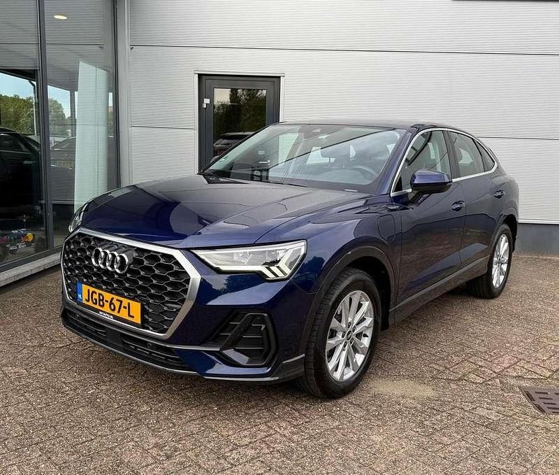 Blauw Gebruikt 2021 Audi Q3 Sportback Comfort SUV | € 35.900 (Eerlijke prijs) - Afbeelding 1/4