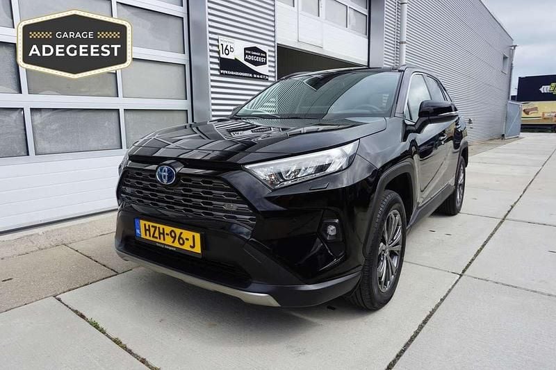 Zwart Gebruikt 2025 Toyota RAV4 Hybrid Style SUV | € 44.950 (Super prijs) - Afbeelding 1/4