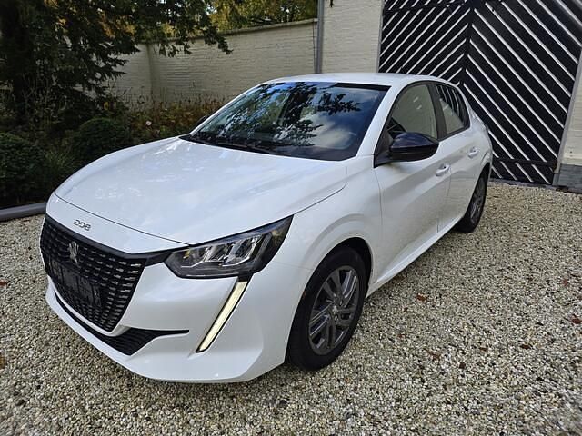 Wit Gebruikt 2022 Peugeot 208 Active Hatchback | € 11.995 (Super prijs) - Afbeelding 1/4