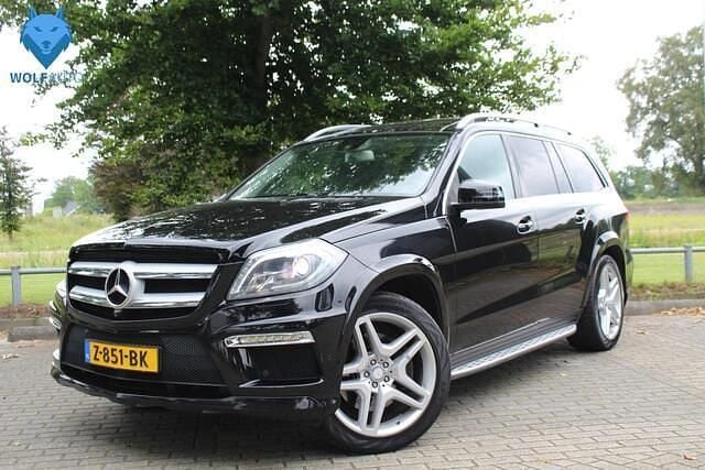 Zwart Gebruikt 2015 Mercedes GL350 AMG SUV | € 30.500 - Afbeelding 1/4