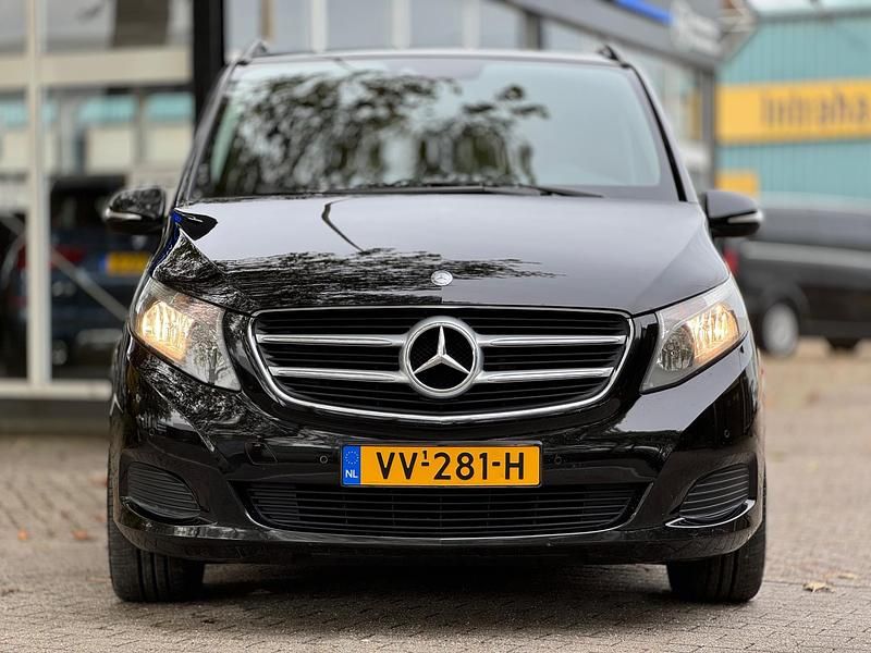 Occasion Mercedes V220 Avantgarde Edition 163 PK (119 kW) 2016 Zwart MPV