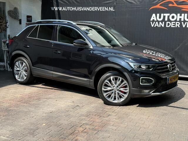 Zwart Gebruikt 2018 VW T-Roc Sport SUV | € 22.850 (Goede deal) - Afbeelding 1/4