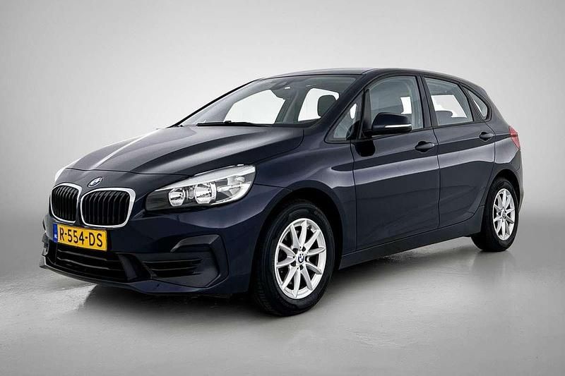 Blauw Gebruikt 2018 BMW 220 Active Tourer Executive MPV | € 17.845 (Eerlijke prijs) - Afbeelding 1/4