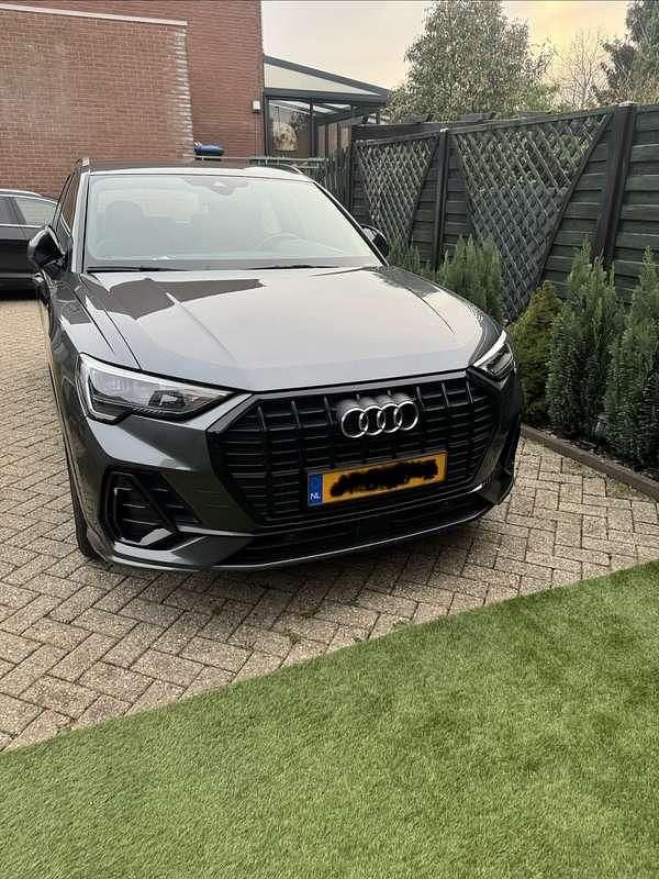 Occasion 2020 Audi Q3 SUV | € 23.500 - Afbeelding 1/4