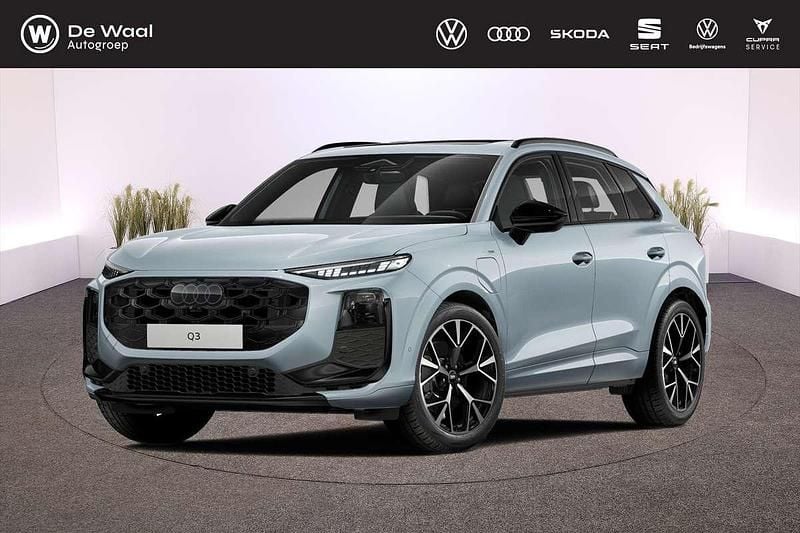 Grijs Nieuw 2025 Audi Q3 S-Line SUV | € 65.950 - Afbeelding 1/4