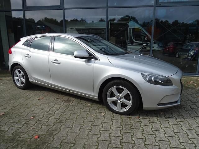 Occasion Volvo V40 Business Edition 114 PK (83 kW) 2014 Grijs Stationwagen