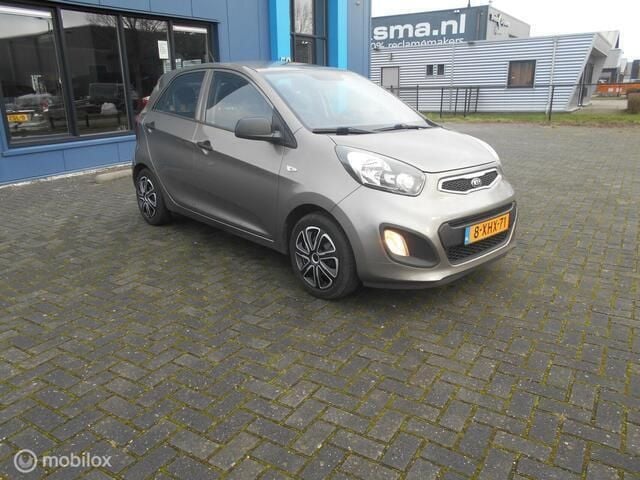 Grijs Occasion 2014 Kia Picanto Comfort Hatchback | € 6.950 (Eerlijke prijs) - Afbeelding 1/4